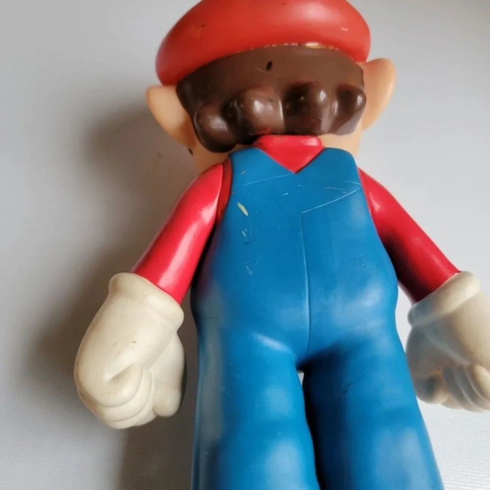 SUPER‎ MARIO Hard Solid Plastic Figure & DK Donkey Kong Plush
